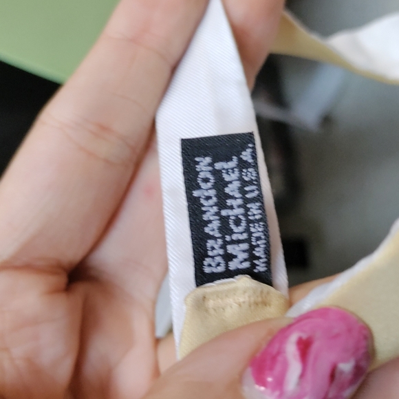 Yellow Tuxedo Vest and Tie set - Picture 5 of 5